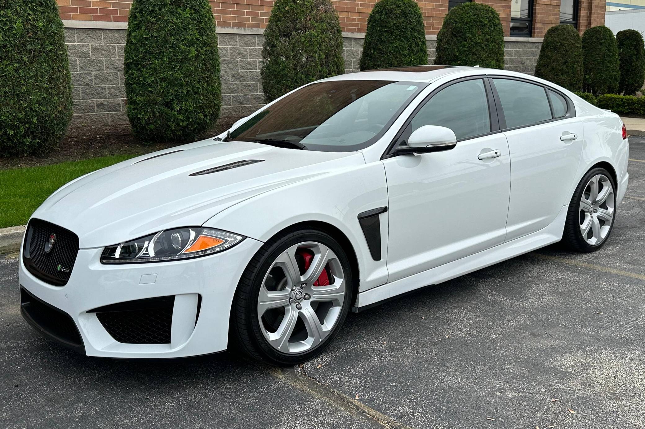 undefined XFR-S 5.0 V8 Supercharged - 2014