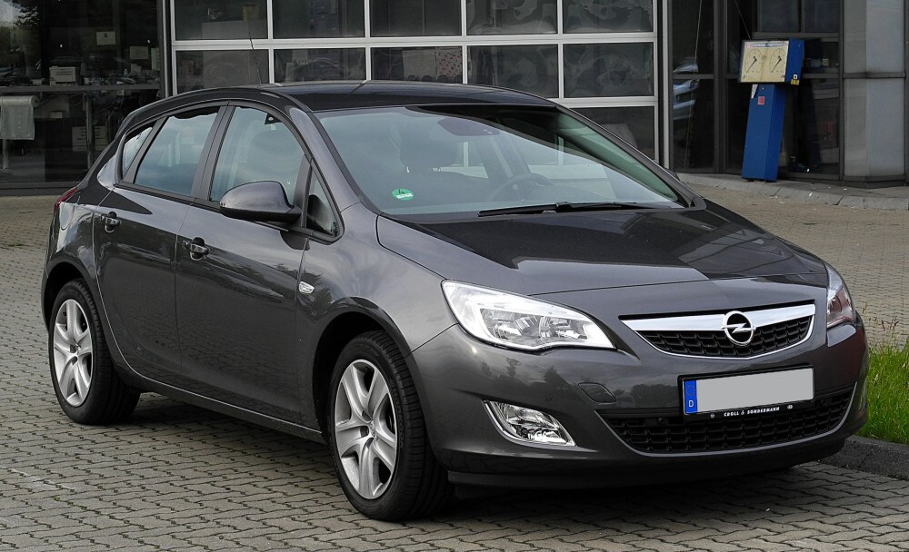 undefined Astra 1.7 CDTi 125 cv - 2010